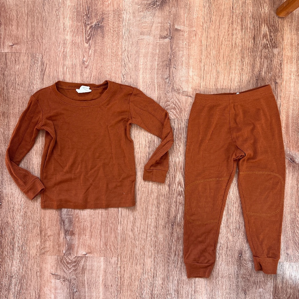 Chasing Windmills Merino Wool Thermal Base Layer Long Johns Set in Rust Size 4T